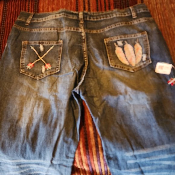 Jeans - Picture 3 of 4